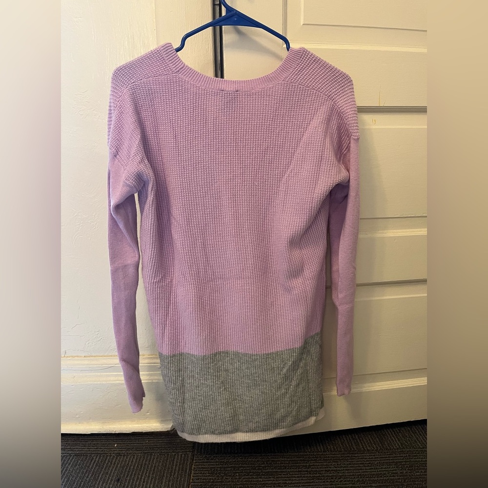 Sweater - Picture 2 of 4